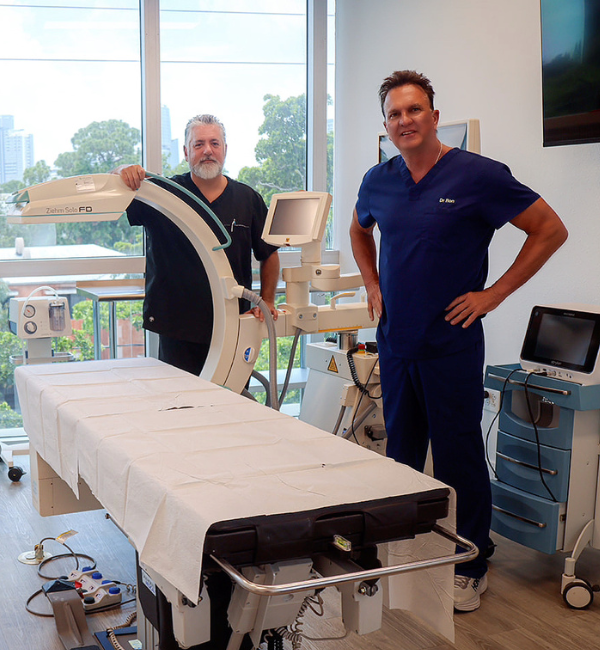 Meridian Spine Located in Brickell Miami - Dr Ron DeMeo, MD (600 x 650 px)